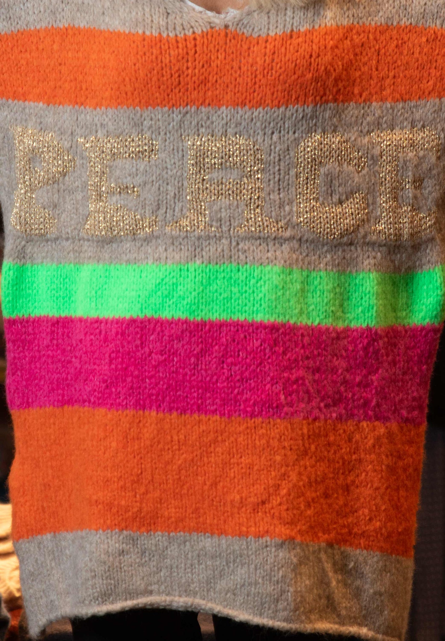 Stickad tröja - Peace Beige