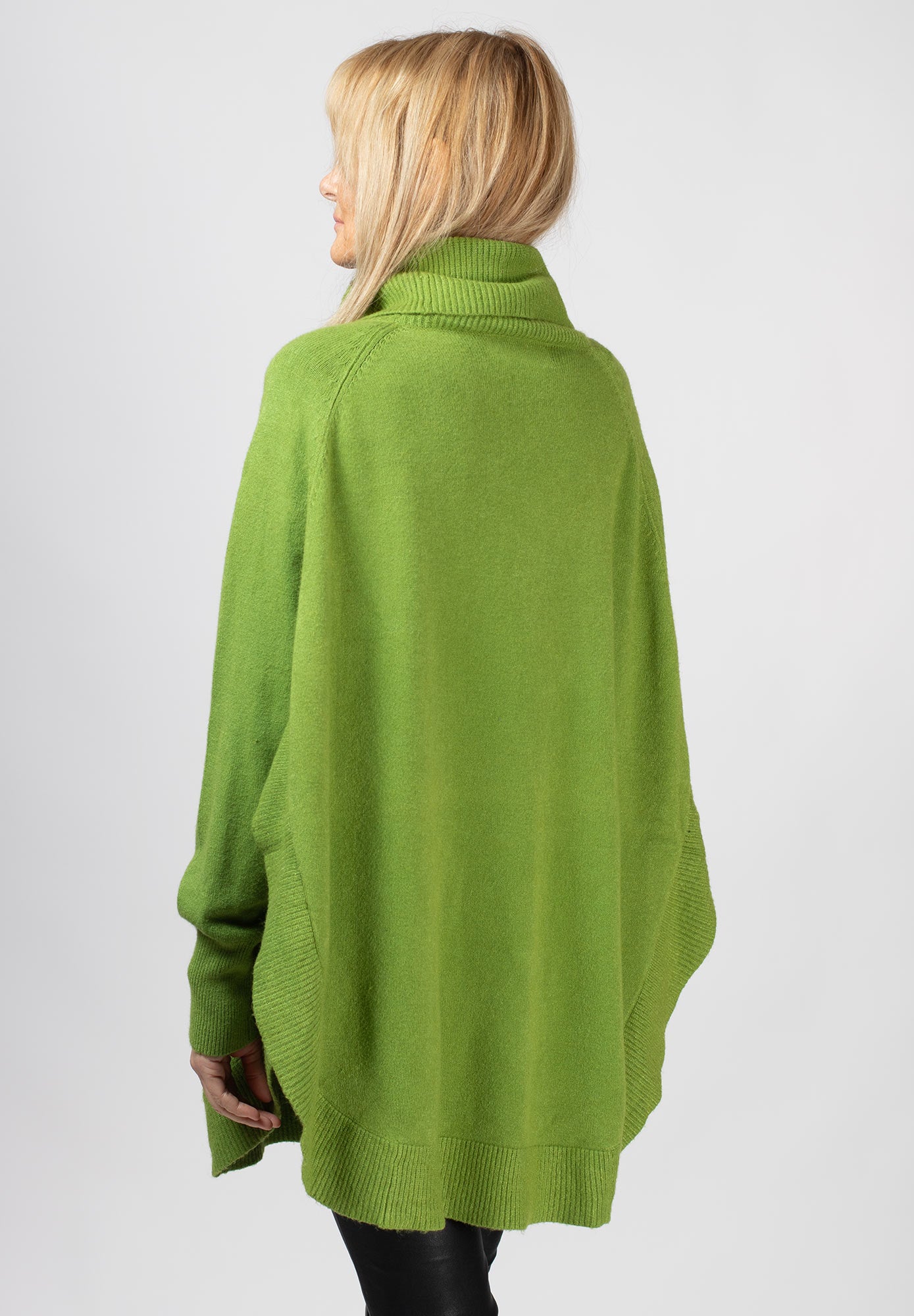 Stickad tröja med slits - Apple Green